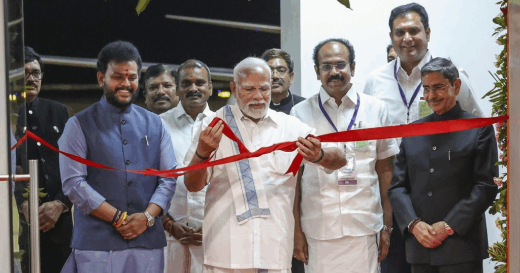 PM Modi launches ₹4900 crore projects in Tamil Nadu 